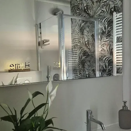 Terrazza Maria Luigia דירה
